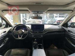 نيسان ألتيما